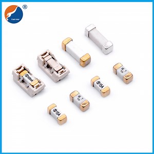 [Hot Item] 6125 10A 15A SMT Chip Time Lag SMD Surface Mount Fuse