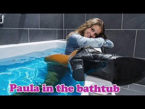 Wetlook - Paula's bathtub experience
