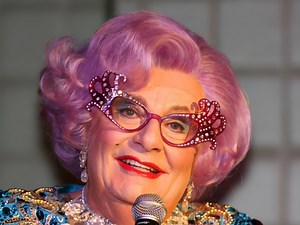 Barry Humphries, Dame Edna Everage comedian, dead at 89