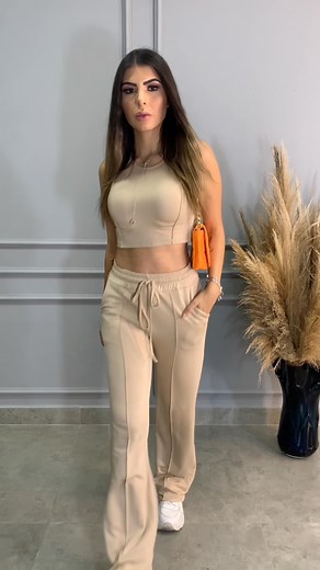 Lojas Guria Store | Conjunto Olívia! Tecido Moletinho top Veste até o 42 ! Só R$;129,90 ❤️ | Instagram