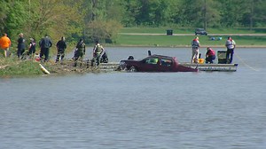 2 bodies found in truck submerged in Cowan Lake identified