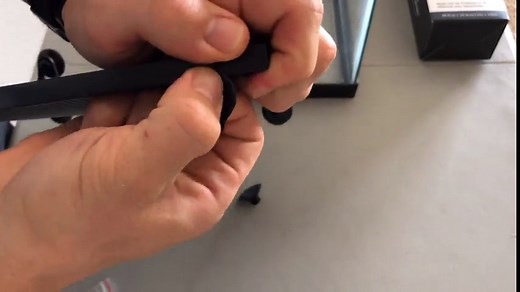 10 Gallon Aqarium Divider with Suction Cups - Fish Tank Divider Perfect for Betas