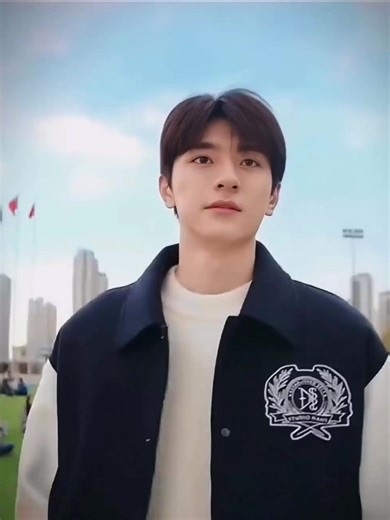 346 reactions · 27 shares | Watashi wa star ft. Lin Yi #LinYi #林一 ＃我是林一同学 ​​​#trending #trend | Shen Yi | Facebook