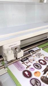 When it comes to crafting unique albums, Bee Happy Ambassador Janus Janus Zate takes the cake! We are thoroughly impressed with this Halloween-themed mini album that she created to document her daughter's trick or treating milestones. Used in this project: ⭐Cricut Maker 3 ⭐Mintay Papers Chipboard ⭐Acrylic and Chalk Paints Have you made one yourself? We'd love to see them too! Tag us and use the hashtag #becraftybeehappy when you post about it. #BeeHappyCrafts #minialbums #craftingph #craftsuppli