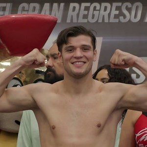 Bruno Surace weighs-in ⚖️ #MunguiaSurace | Sky Sports Boxing