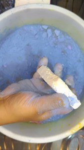 14K views · 241 reactions | White Chalk Water Crumble Crush Video #gymchalk #asmr #asmrsounds #asmrvideo #gymchalkasmr #gymchalkcrushing #asmrcommunity #viralreelsシ #reelsfypシ | Asmr_satisfyby_Paro | Facebook