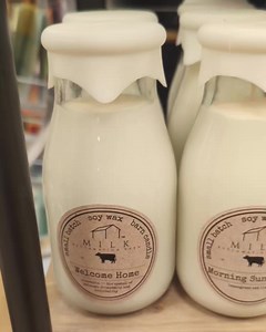 New in the shoppe! Milk Reclamation Barn Soy candles. These Milk Bottle Candlew contains 100 percent American grown soy wax and a lead free all cotton wick. Available in classic Farmhouse scents. Each scent specifically blended to evoke a memory of living on the farm. 100 hour burn time and the most delectable scents! #milkreclamationbarncandles #chefsshoppe | Chef's Shoppe Gourmet Kitchen Store