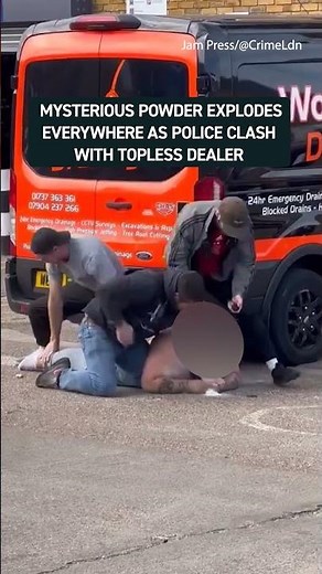 White powder went flying through the air as undercover police grappled with a topless dealer 😳