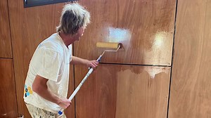 The boys from Hopkinsons Painting are on the job this week and next…..and what a difference! We had to choose what finish to put on the ply. In the end we chose an oil finish, less smelly and looks amazing! First coat is on and the undercoating of the doors and beams has begun. Getting to the pointy end now and we can’t believe how smoothly the process has been big thanks to all our amazing and skilled tradesmen who are putting in the hard yards to get us back in our new “improved” 😂 workshop b