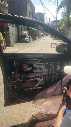 212K views · 1.9K reactions | Toyota Vios 2017 model 11/11/25 1pc power window motor driver side SOLD maraming salamat po boss sa pag dayo sa bahay namin at sa tiwala sa uulitin po godbless po  | Power Window Repair Door Lock Valenzuela Area | Facebook