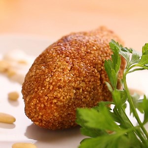 118K views · 608 reactions | If you've never had Kibbeh before you have no idea what you're missing out on! This is a delicious middle eastern food that has been enjoyed by many for generations. We just love the combo of beef, bulgur and baharat. | Jewlish | Facebook