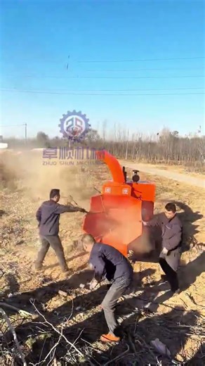 #crusher #Crawler type tree branch crusher # Wood processing # Crusher manufacturer#slicer