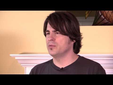 Country singer Jimmy Wayne talks, sings 'Paper Angels'