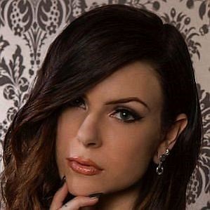 Cally-Jo Boyfriend 2026: Dating History & Exes - CelebsCouples