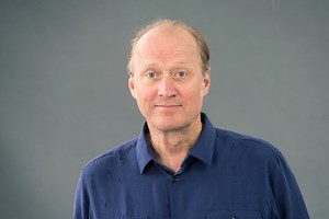 Adrian Edmondson says he has dealt with suicidal thoughts for his whole life