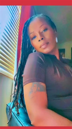 Lovely Radio Show host Ms. Toi come through at 7pm click the link in my chat and join the show | MS.TOI