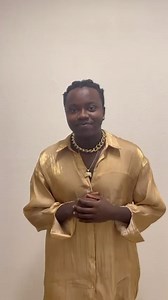 Den 16 december kl.15.00 kommer Tusse med sitt band och spelar i Nordstan 😍 Detta vill ni inte missa! Tusse slog igenom 2021 när han tog hem segern i Melodifestivalen och representerade Sverige i Eurovision Song Contest i Rotterdam med låten ”Voices”. Det året släppte han även sin populära jullåt ”This is our christmas song” 🎄 Kom och se Tusse uppträda 16 december kl.15.00. #nordstan #tusse | Nordstan