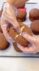 Chocolate Muffin 🥰 chocolate crust preparation take a bowl butter room temperature 110g sugar 100g salt 1g mix well cake flour 150g cocoa powder 35g mix well cover the dough refrigerator for 60min each piece of crust 40g dough preparation lukwarm milk 70ml active dry yeast 7g mix well leave it for 7min in the mixer bowl bread flour 300g sugar 30g salt 3g stir well eggs 3 (180g egg liquid) add the milk knead the dough for 5min butter 80g knead the dough for 8min rest the dough for 60min separate