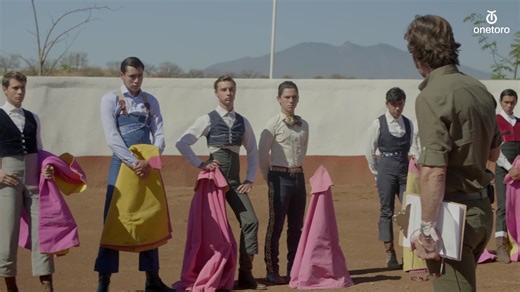 4.9K views · 92 reactions | ️¿Tú también te has enganchado a '홑홞홫홞홧 환홤홢홤 황홤홧홚홧홤'? ℹ️ Recuerda, cada jueves podrás disfrutar en la App de @OneToroTV de un episodio de esta serie que sigue el día a día de los aspirantes a toreros en el C.A.R.T.? "Este es el 퐦퐨퐦퐞퐧퐭퐨 y esta es la 퐨퐩퐨퐫퐭퐮퐧퐢퐝퐚퐝. Está en vuestras 퐦퐚퐧퐨퐬" | Onetorotv | Facebook