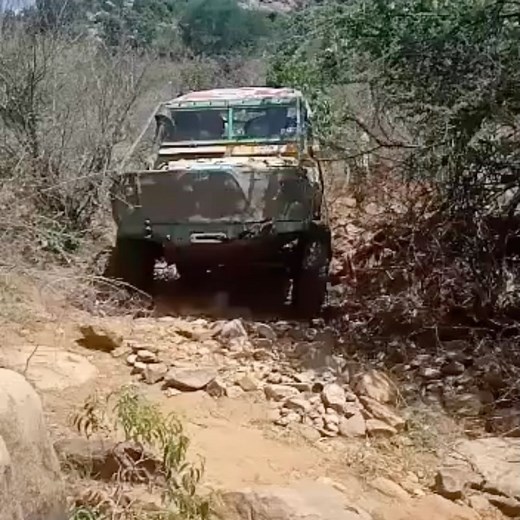 Car 9 Gumtree 4x4’s 2023 Rhino Charge adventure was nothing short of epic! 🦏💚 As they descended from Flower Watch towards Slater and Whitaker, they were in for an unforgettable ride. But hey, adventure doesn’t always go according to plan, right? 😄 Their journey took an unexpected twist as they broke the rear winch, leaving them in a sticky situation. But that’s where true Rhino Charge spirit shines! 💪 With quick thinking and a dash of ingenuity, they ran the front winch rope over the top of 
