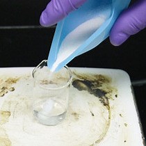 Video: Facile Preparation of Ultrafine Aluminum Hydroxide Particles with or without Mesoporous MCM-41 in Ambient Environments