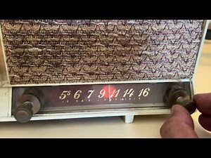 1960 General Electric Model C-446A Clock Radio