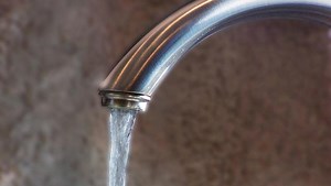 Lawmakers seek answers on cancer-causing chem in water