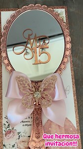 Invitacion en espejo con mariposa y rosita blush!!! Hermoso 🌸💖 #invitaciones #invitacionespersonalizadas #quinceañera #quinceañeras #XV #mis15años #invitacion #quinceañeras #quinceañeras2026 | Coquety Designs