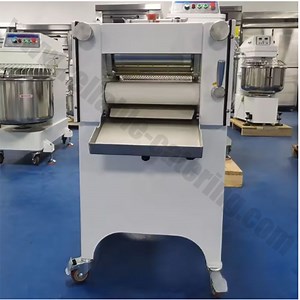 [Hot Item] Commercial Toast Bread Baguette Rolls Moulder Machine for Baguette Dough Forming and Baking Technology