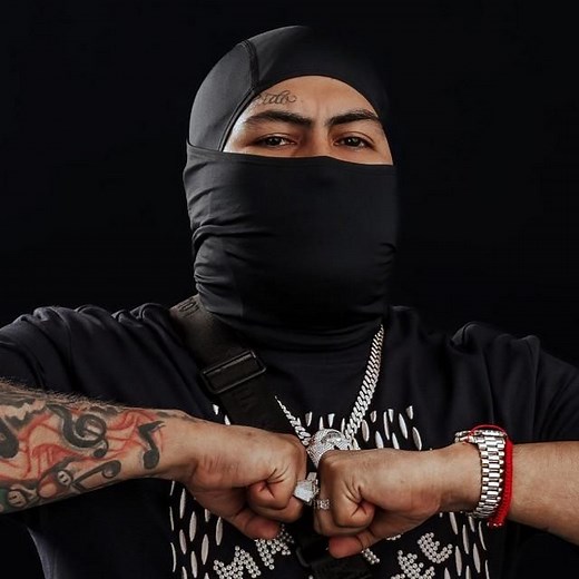 ONDEADO V2 (PART. TONY SUCESIÓN M) - El Makabelico (El Comando Exclusivo) - LETRAS.COM