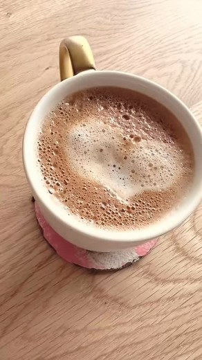 ‘As we’re born into existing programs and patterns of heart closedness, in a world where the majority are existing with our Higher Heart connection closed off, we also learn to close ours. I believe that when we are born, we come fully opened, fully activated - we then begin to close certain parts off. Be it as forms of protection or ways to relate to our surroundings, etc. But our true way of being IS fully activated, all Energy Centers balanced, spinning, vibrating, Flowing as they were meant