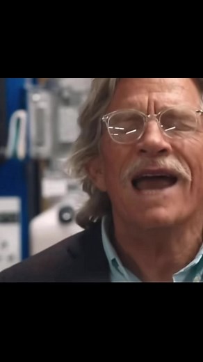 Why Is Aaron Rodgers Viewed Negatively?