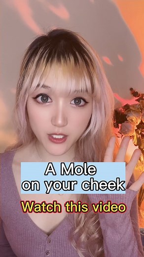 If you have a MOLE on your cheek, it means... #facereading #mole fortuneteller | China Minutes