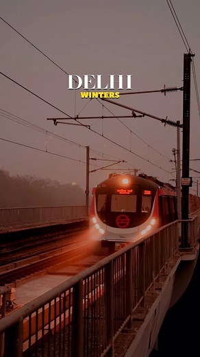 6K views · 207 reactions | Foggy winter nights in DELHI ️❄️朗 . . . Reel by @withlavish . . #reels #reelsinstagram #reelsindia #trending #explorepage #winters #fog #delhi #newdelhi #india #reelsinsta | Whats Hot Delhi | Facebook
