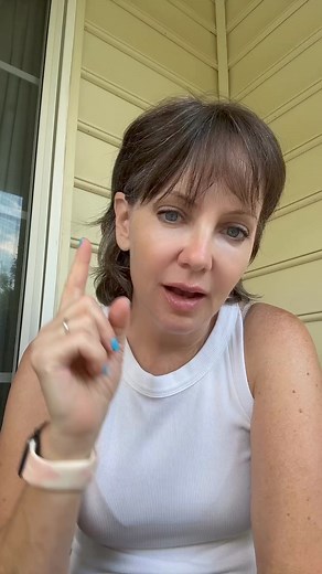 You’re setting unrealistic goals and trying to rush the process. You will continue to create your own suffering when you continue this pattern. Things arent fast and there are no shortcuts. Accepting that it is absolutely the journey and never the destination, you set rewlistic goals and recisit them almost daily. Delayed gratification. #delayedgrwtification #loriwheeler #golas #microgoals | The Postivity Xperience