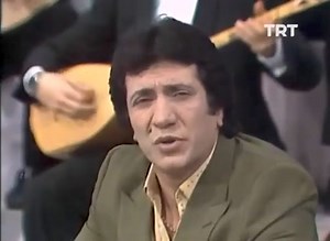 16K views · 351 reactions | İzzet Altinmese mardin kapi sen olur Halil Dilim Besni, Adiyaman, Turkey | Türk Halk Müziği | Facebook