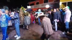 Almolonga viviendo su carnaval 🤩 algo impresionante!!!! | La Zona Centro