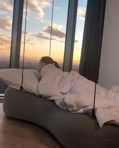 I'm full naked under the blanket! 😍😛#naked #swing #ewasonnet #onlyfans #hugetits #boobs