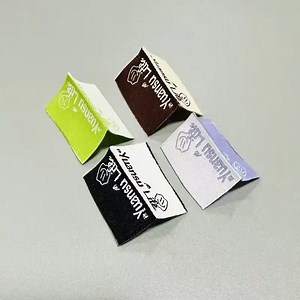 [Hot Item] Manufacturer Supplies High-Density Clothing Labels, Woven Labels, Fabric Patches, Side Fabric Labels, for Custom Clothing Label Logos.