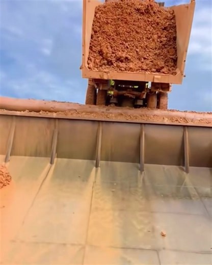 3K views | Seamless Trucks Unloading Techniques That Wow! | Nifty Little Things | Facebook