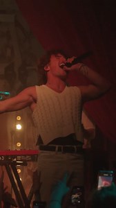 He really said " I'm giving a SHOW" 😍 Benson Boone | Pulse | wmm.lnk.to/pulse #bensonboone #pulse #ep #whatwas #listennow | Warner Music Malaysia