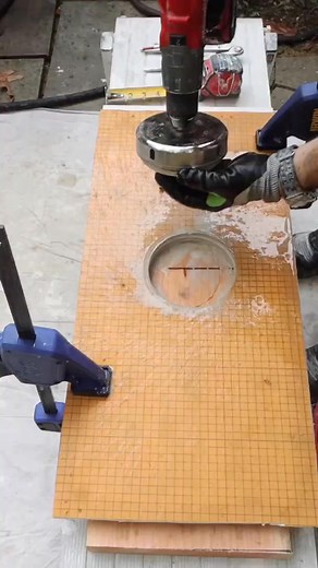 Tile Shower Wall Tip - #shorts-001 #PlumbingLife #PlumbingTips #PlumbingSolutions #PlumbingRepair #PlumbingService #PlumbingProblems #PlumbingHacks #EmergencyPlumbing #PlumbingExpert #PlumbingDIY | Melissa J. Frawley