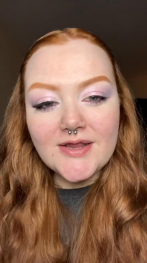 How to apply fake lashes! - #makeup#makeupartist#makeuptutorial#makeupforbeginners#beginnermakeup#fakeeyelashes#beauty#beautytips#makeuphacks | Brianna Bradley