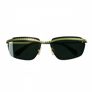 Our iconic micropavé savoir-faire applied to #SwarovskiEyewear. The innovative green hues in the floating structure commands full attention. #Swarovski #CrystalMetamorphosis Discover more: http://swarov.ski/61834mpVR | SWAROVSKI