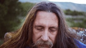 Portrait en gros plan d'un homme : vidéo de stock (100 % libre de droit) 3509968385 | Shutterstock