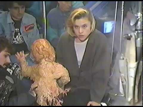 Child's Play 2 - BTS - Christine Elise Fends Off Melted Chucky