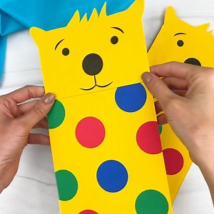 3.7K views · 86 reactions |  Put Me In The Zoo Puppet Craft ✂️ Get the template on the blog | Simple Everyday Mom | Facebook