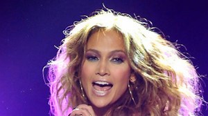 J.Lo's Sexy 'Idol' Dance with Casper Smart