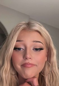 Loren Gray 12/30/2022 • CelebMafia