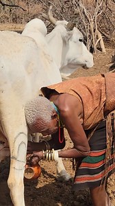 Simple and happy life in African bush tribe far away in the nature | Extra Smile